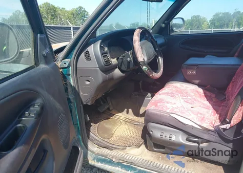 2001 Dodge Ram 1500 St from USA, damaged, VIN 3B7HF13Y81G744869